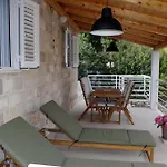 Holiday Magazin Holiday home Slano